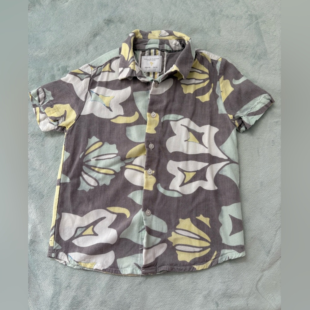 Denim & Flower Striped Shirt in Gray and Yellow